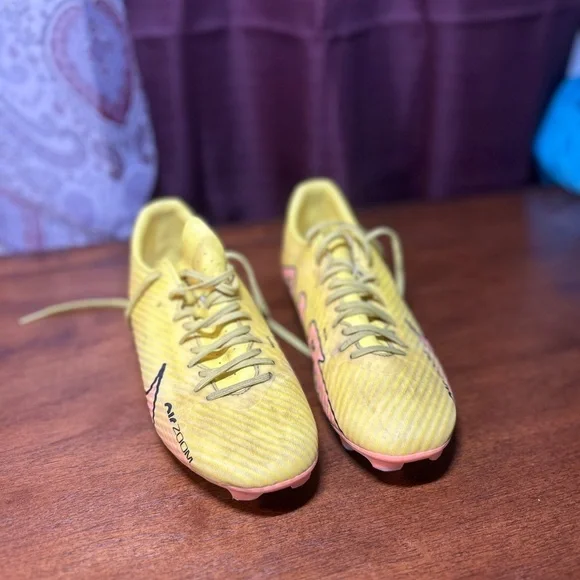 Nike Yellow Athletic Shoes​