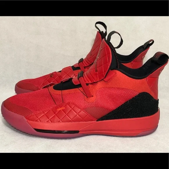 Nike‎ Air Jordan 33
