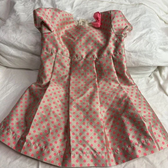 Preppy Carter's girls' dress with polka dot dress  size 6 months