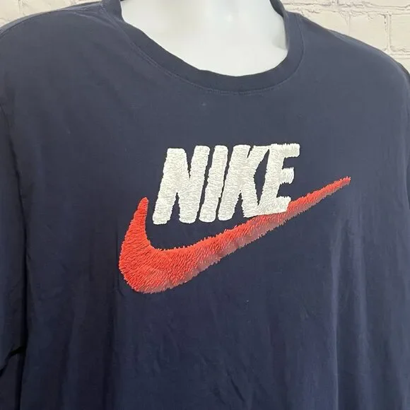 Vtg The Nike Tee Red Swoosh Navy Blue Nike T-shirt Size XXL 2XL Short Sleeve