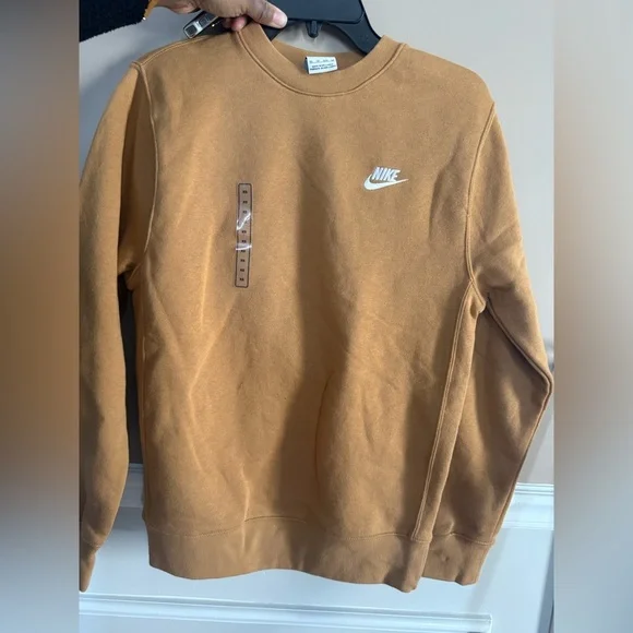 Nike Men’s Crewneck Sweatshirt in Caramel Brown with White Logo