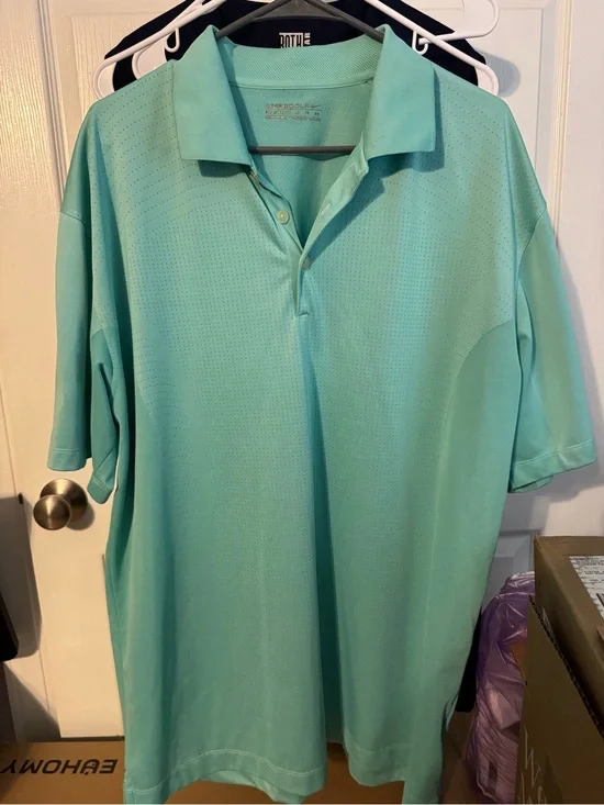 🩷Nike Men's Light Mint Green Performance Polo
