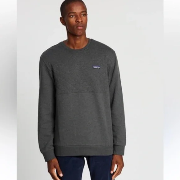 Patagonia Men's organic cotton quilted Dark Gray Crewneck Sweatshirt M