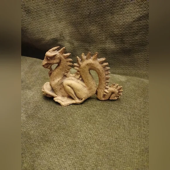 Ceramic small Dragon Figurine - Tan