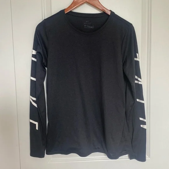 Nike Long Sleeve Dri-Fit Unisex T‎ Shirt
