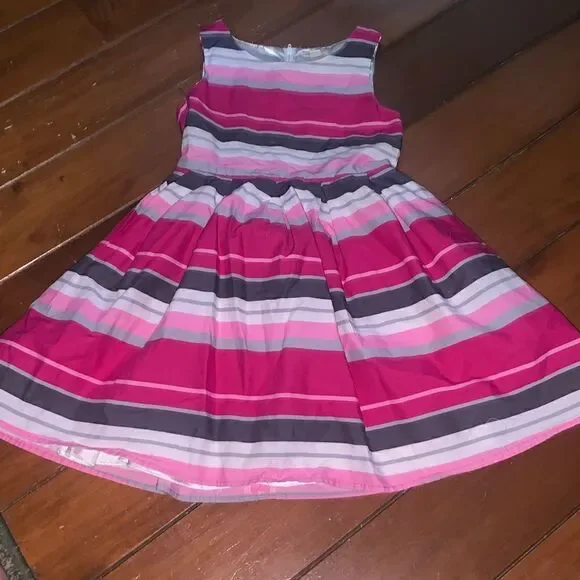 Girls Dress size 8