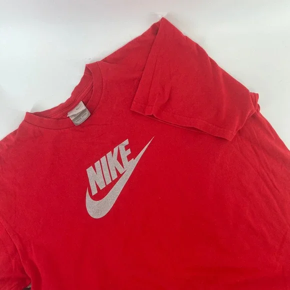 Nike Futura Logo Graphic T-Shirt Mens Large Red Silver Swoosh Silver Tag Y2K
