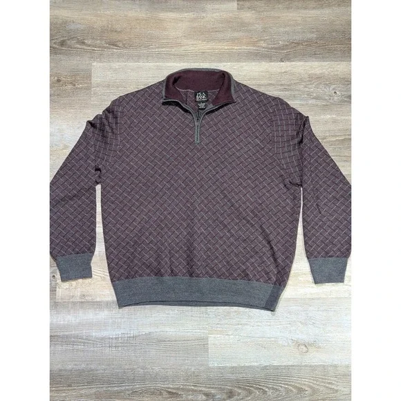 Jos A Bank Mens Burgundy Grey Diamond Pattern Merino Wool 1/4 Zip Sweater L
