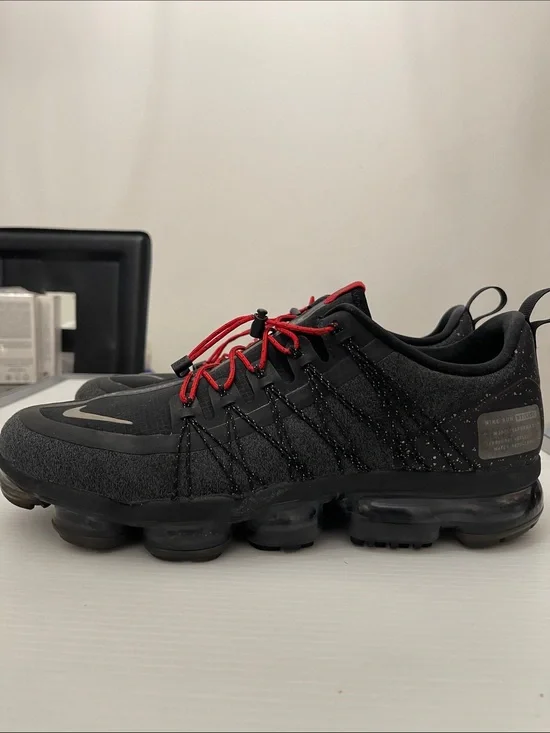 NIKE AIR VAPORMAX FLYNIT UTILITY RUNNING SNEAKERS MENS SIZE 11.5