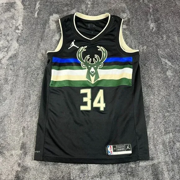 Nike Swingman Milwaukee Bucks Giannis Antetokounmpo Jersey Black #34 Sz M