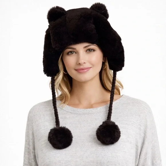 Resolute Cozy Faux‎ Fur Bear ears & Pom-Pom Hat