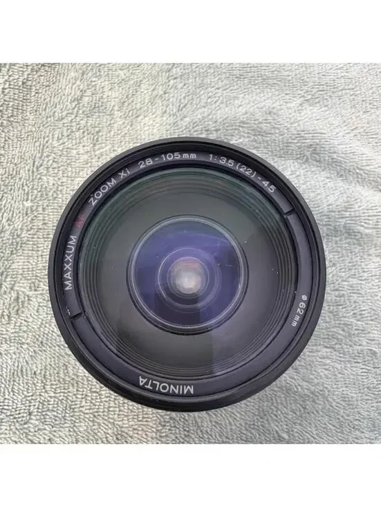 Minolta Maxxum AF zoom Xi 28-105mm f/3.5-4.5 AF Lens