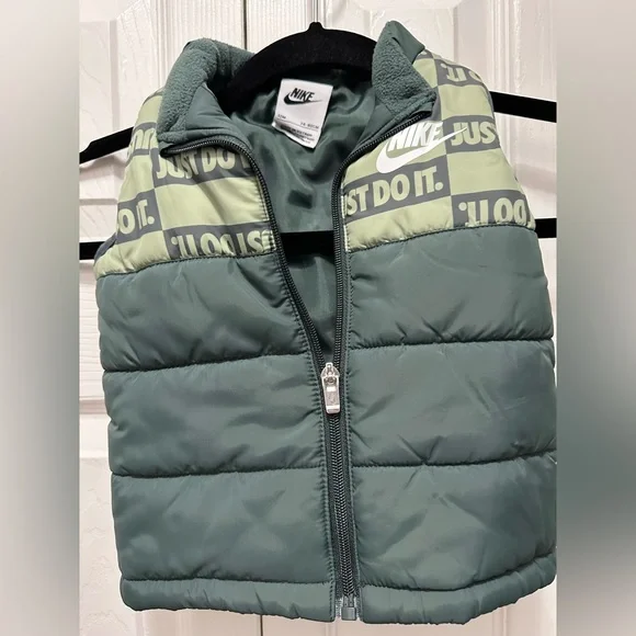 Nike Kids Puffer Jacket - Olive‎ Green