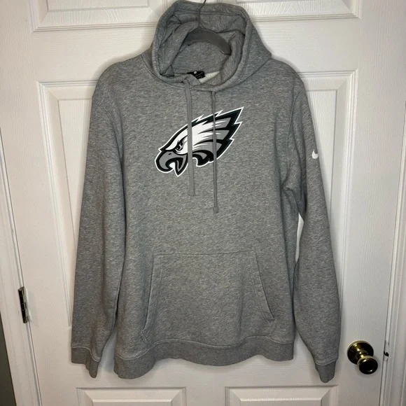 Nike Men's Gray Hoodie with Philadelphia Eagle Graphic NFL Size Large GUC