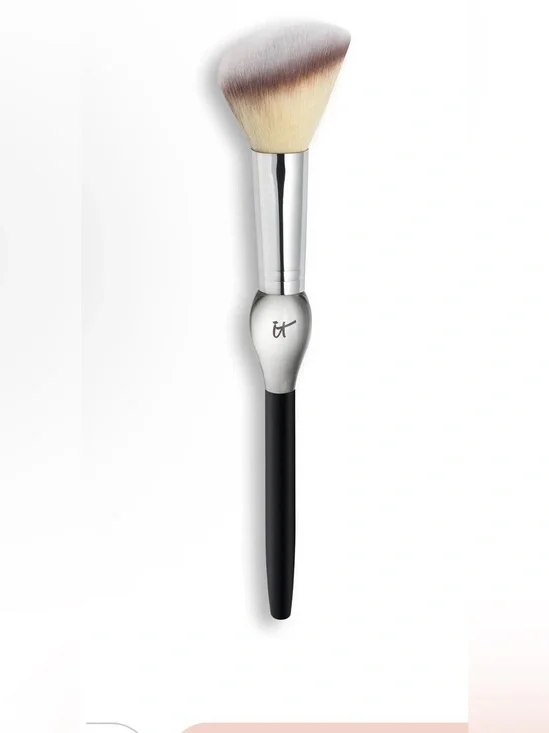 it cosmetics Heavenly Luxe Brush