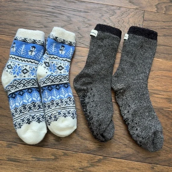 Ladies fuzzy warm sock bundle