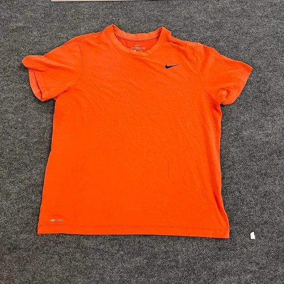 Nike T-Shirt Mens Size L Orange Dri-Fit Athletic Short Sleeve Crew Neck Swoosh