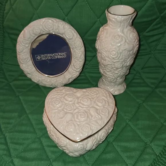 Vintage International Silver Company White Ceramic 3 pc Set