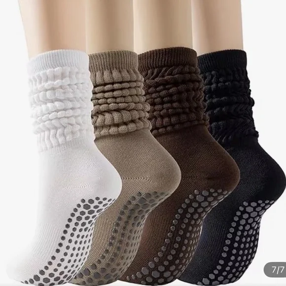 🤎 grip socks‎ Pilates slouchy barre yoga neutral tones