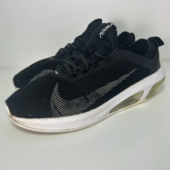 Nike Air Max Fly Running Shoes Men's Size 9, Black AT2506-002 Gold Swoosh‎