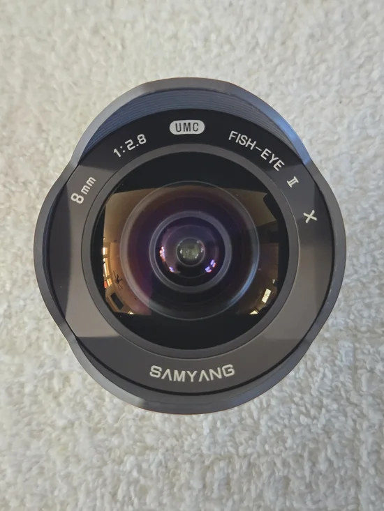 Samyang 8mm f/2.8 1:2.8 Lens Fisheye II Lens UMC Fujifilm W/Lens Caps & Case