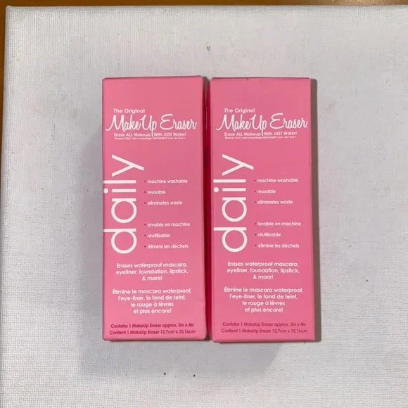 Bundle of 2 Makeup eraser mini NIB