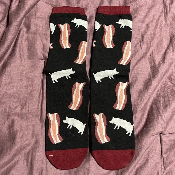 New If you can read this bring me bacon socks