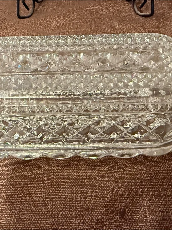 Vintage Clear Pressed Glass Butter Dish With Lid Diamond Pattern Covered Butter
