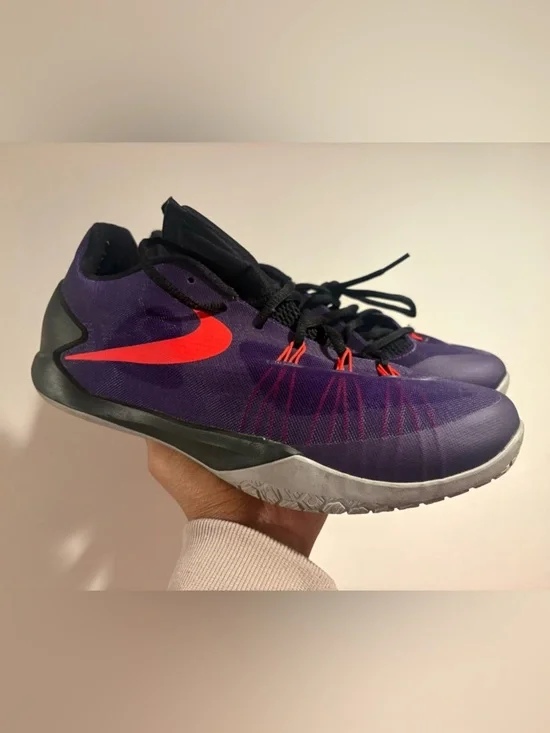 Nike Hyperchase Men’s 11.5