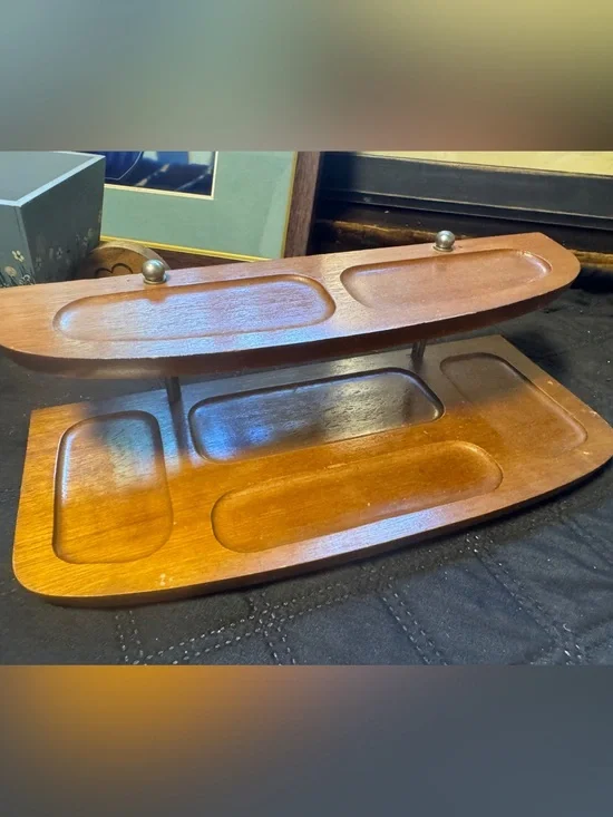 Vintage Wooden Bath Caddy or Personal Valet in Warm Brown - Elegant Tub Tray