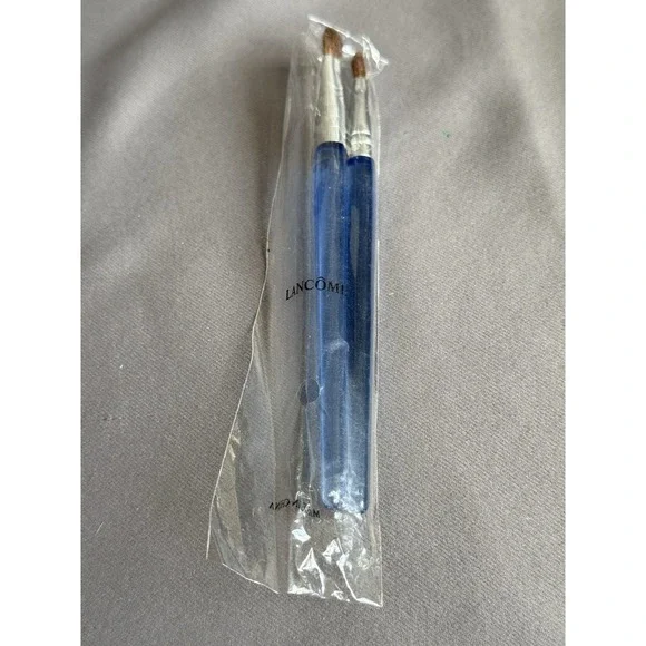 New LANCOME‎ BLENDING EYE SHADOW BRUSH Blue Set of 2 Brand New Sealed 5.5