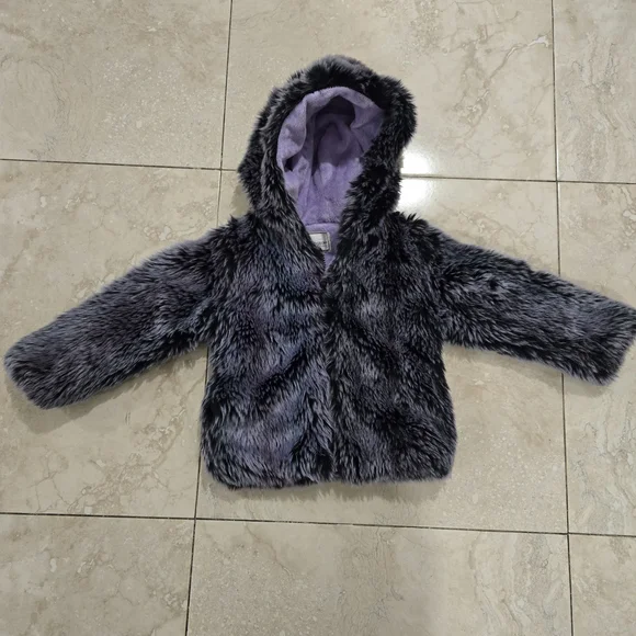 American Wigeon Faux Fur Hooded Jacket Girls Sz 4 Gray Plush Purple Lining