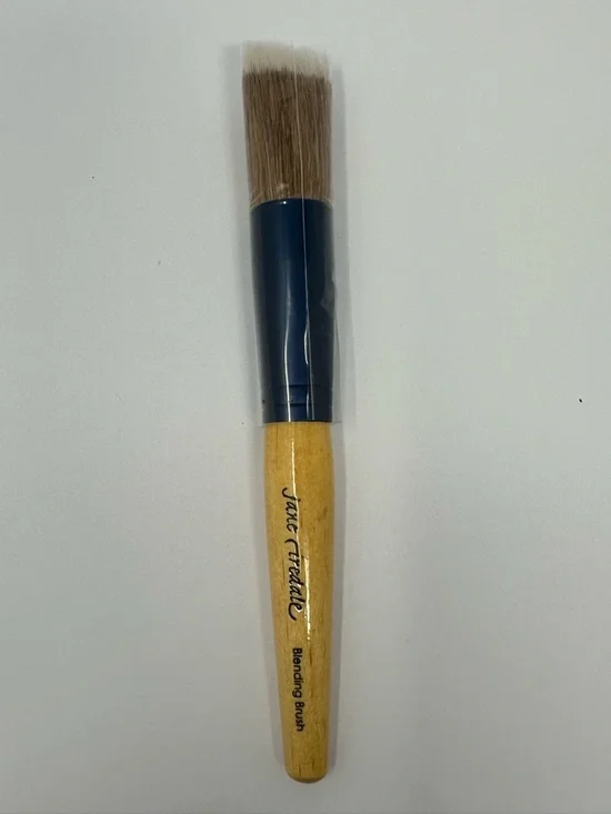 NEW!! Jane Iredale Blending Brush Sealed A4