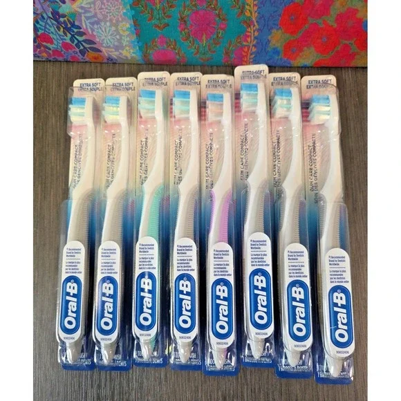 New Oral B Gum Care Compact EXTRA SOFT Toothbrushes Lot of 8 Assorted Colors