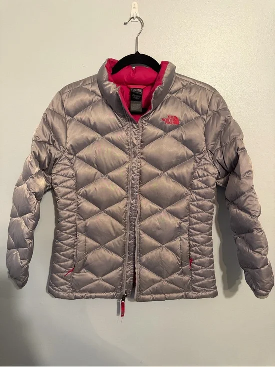 The North Face Gray Puffer Jacket with Pink Lining - Youth XL(18)