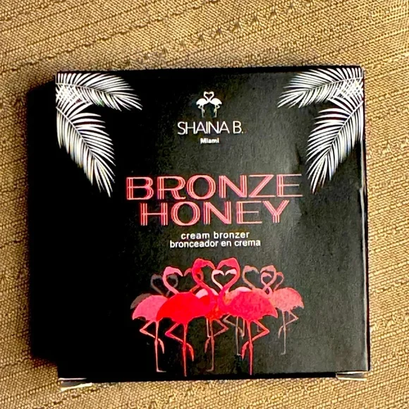 Shaina B CREAM BRONZER IN BRONZE HONEY