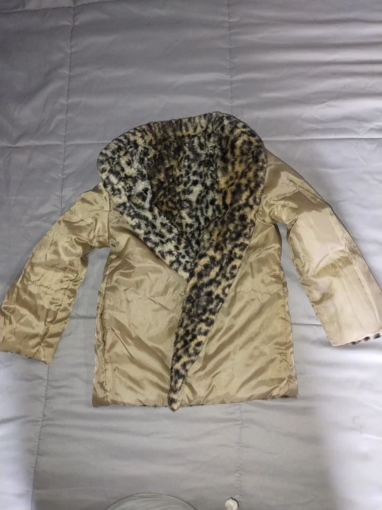 Girls' Cream Jacket with Leopard Faux-Fur Collar