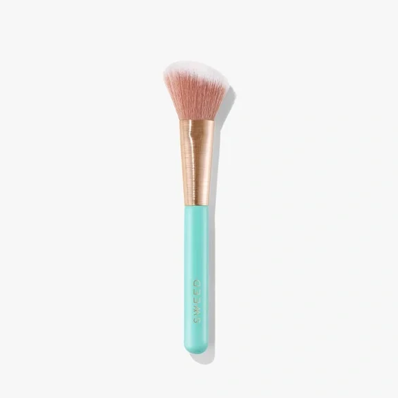 Sweed Beauty Angled Blush Brush