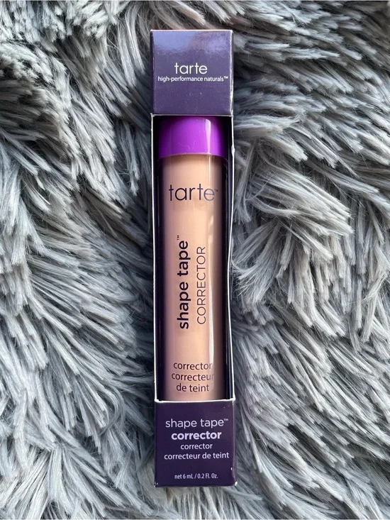 Tarte ‘Shape Tape’ Concealer in Peach