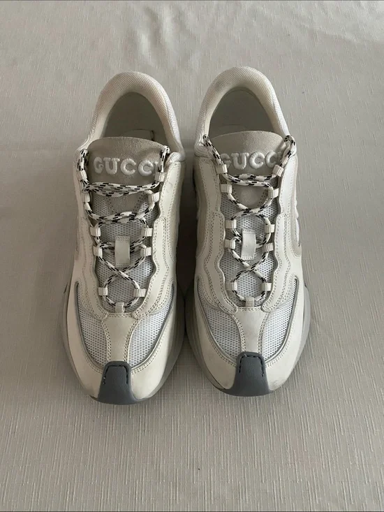 Gucci Run Ultralight Sneakers