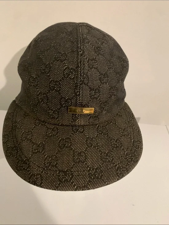 Gucci Men's Black Patterned Cap with Gold Accent