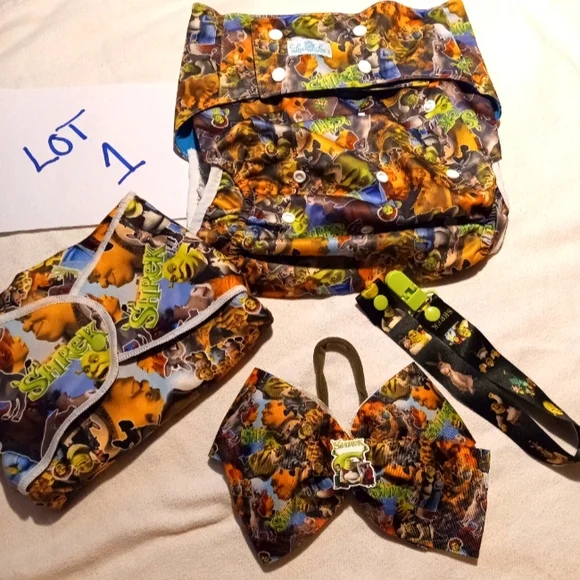Shrek ABDL Print Accessory Set