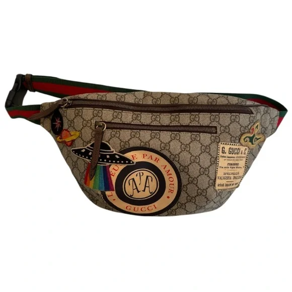 Gucci GG Supreme Canvas Night Courier Waist Bag
