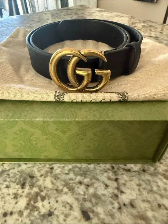 Gucci Black Leather Belt with Gold Double G Buckle