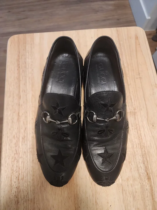 Gucci Men’s Black Leather Horsebit Loafers with Star Embroidery