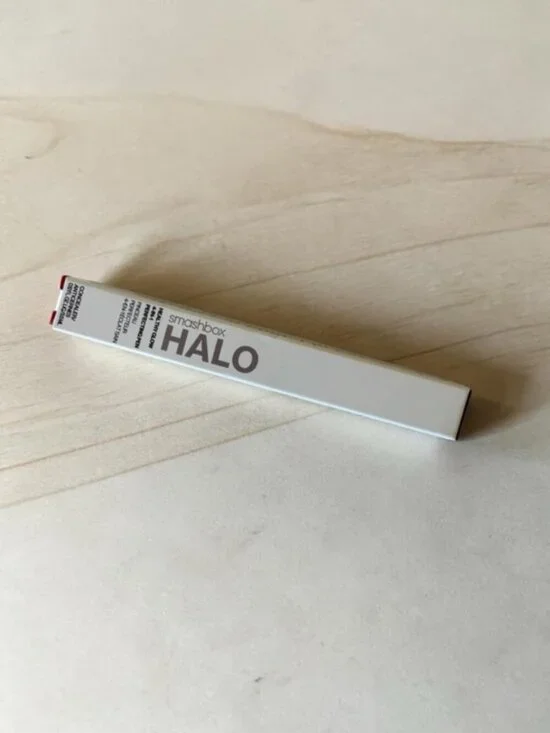 Smashbox Halo Healthy Glow 4-in-1 Perfecting Pen Concealer Pen F20-W NEW