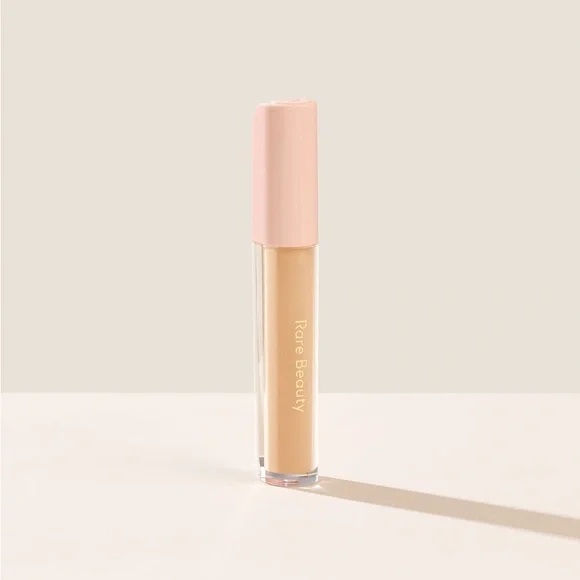 ✨ Rare Beauty Positive Light Under Eye Brightener – Light Medium ✨