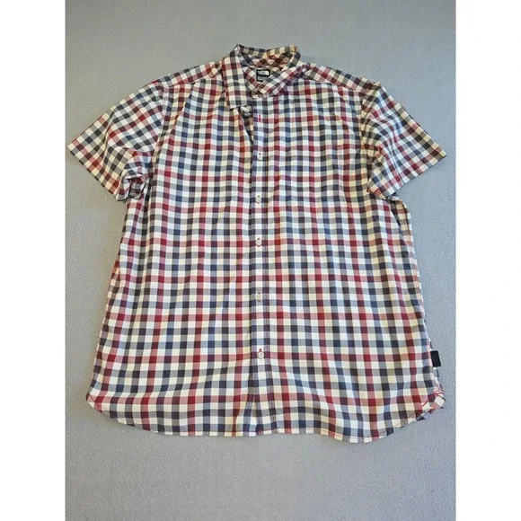 The North Face Button Up Mens XL Red Blue White Plaid Nylon Short Sleeve Shirt