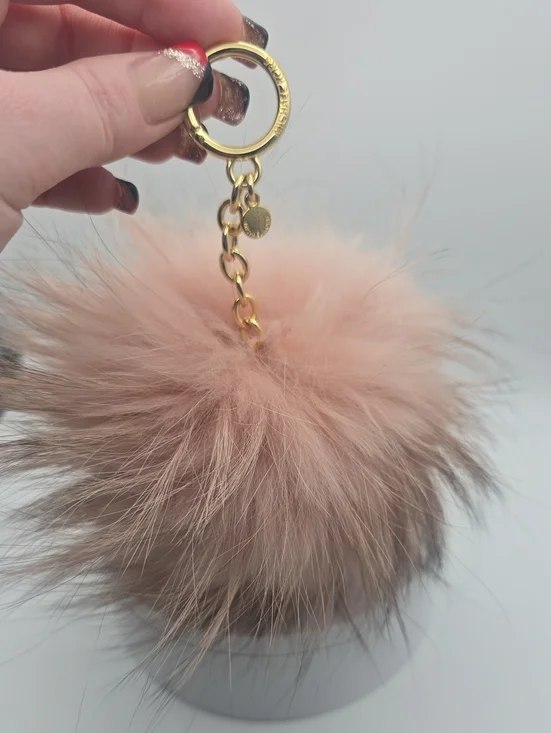 Michael Kors Gold Hardware Pink/Brown Ombrè Fur Pom Keychain/Bag Charm (NWOT)💖✨