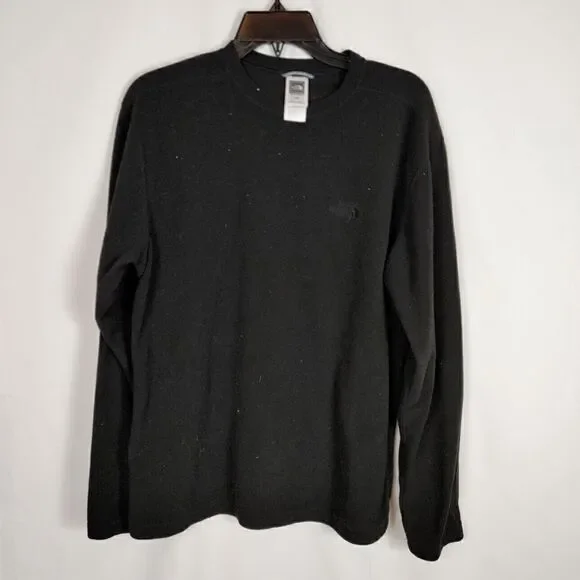The North Face Men's Size Medium Black Fleece Pullover Sweatshirt.Armpit to arm